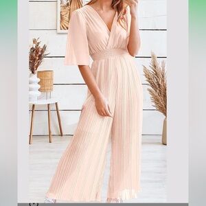 NWT pretty garden dressy/casual soft peach short sleeve jumpsuit size S